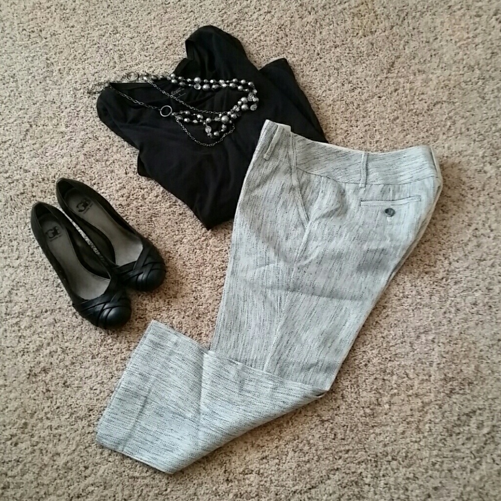 Black and Grey Drew Fit Dress Capris